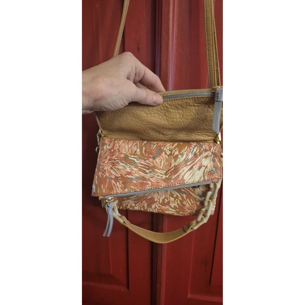 NWOT Hammitt Dillon Reversible Garden Party Leather Crossbody Bag 6 In 1 $395 - Picture 4 of 16